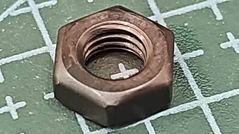 TUERCA JUKI 15/64-28