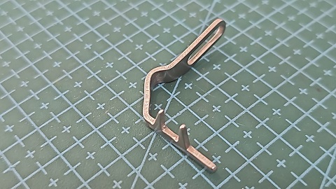 ABRIDOR DE LAZADA BORDADORA BASE CURVA