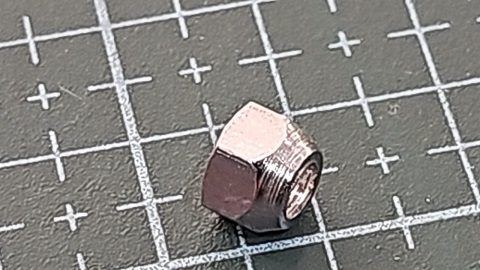 TUERCA CONICA OVERLOCK 3 HILOS