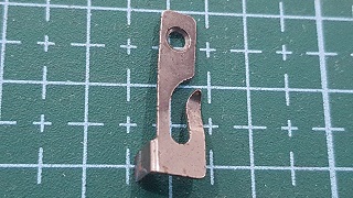 RETENTOR DE HILO DE LA BARRA LK3-B826