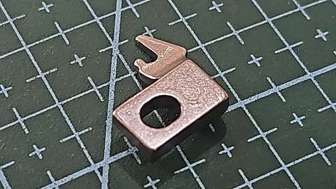 GUIA DEL PRENSATELA 4 HILOS UÑA