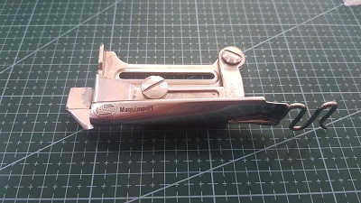 DOBLADILLADOR RECTA PARA CORDON CON VIVO VIST