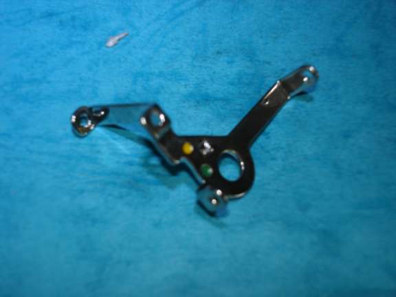 GUIA HILO DEL LOOPER SIRUBA OVERLOCK SERIE F