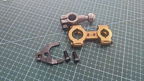 BIELA JUKI MO 2504/2514 DEL LOOPER