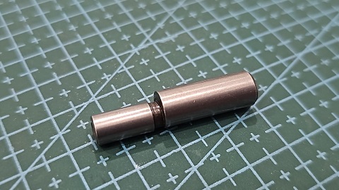 EJE SIRUBA DEL SISTEMA DE ARRASTRE OVERLOCK