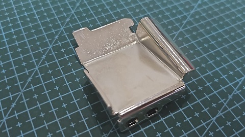 TAPA JUKI OVERLOCK 3 HILOS MO2504 SERIES