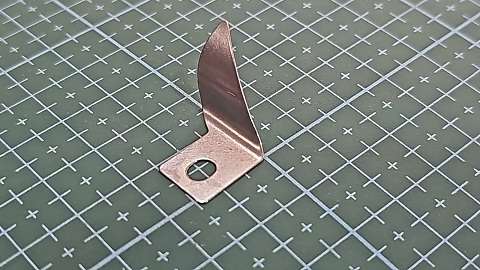 CHAPA RETENTORA DE HILO MITSUBISHI MS07A0180