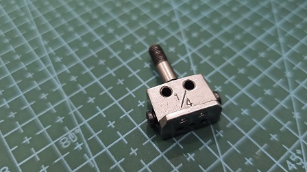 SOPORTE DE AGUJA 1/4 MITSUBISHI LU-420