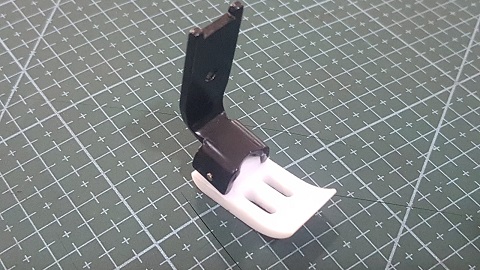 PRENSATELA DOBLE AGUJA DE TEFLON 1/4