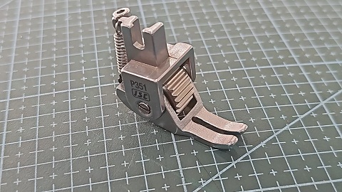 PRENSATELAS RECTA TRACTOR ESTRIADO