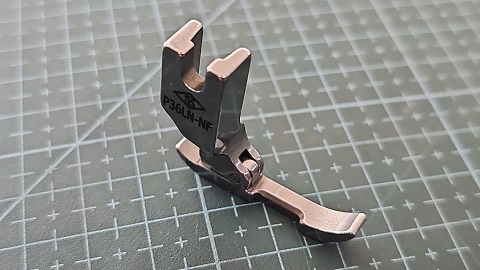 PIE PARA CIERRE DOBLE ARRASTRE DLN IZQUIERDO