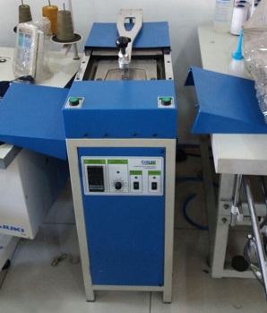 MAQUINA DE PLANCHAR BOLSILLOS AUTOMATICA