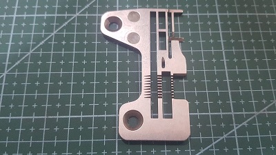 CHAPA DE AGUJA JUKI MO2516 DF4 3.2X4.8