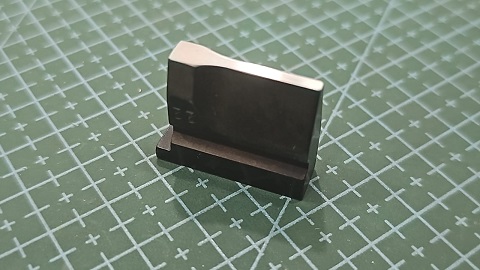 GUIA BROTHER PARA CORTE DE OJAL 22MM
