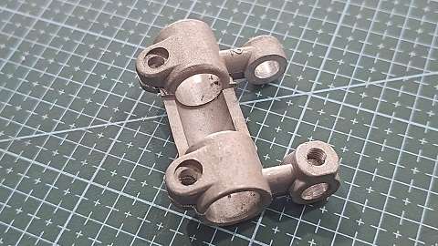 SOPORTE DE DIENTE DOBLE AGUJA BROTHER