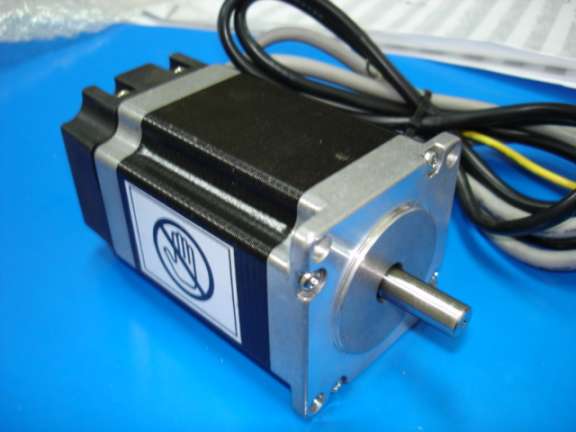 MOTOR BROTHER EJE  Y ATRACADORA KE430D