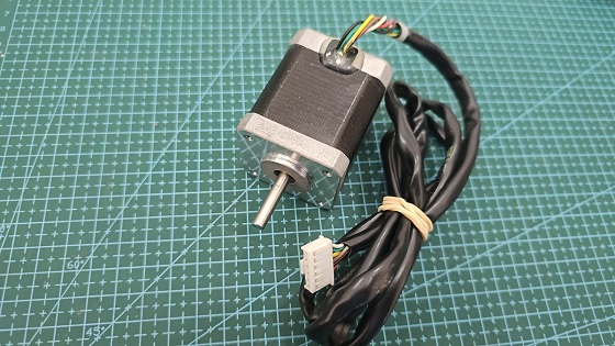 MOTOR BROTHER RECOGEDOR DE HILO KE430D