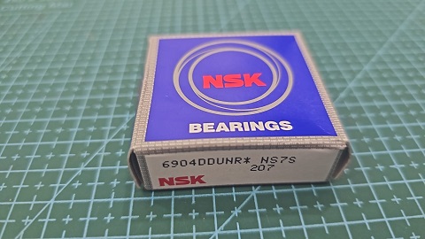 RULEMAN DEL EJE CENTRAL KE430D 6904DDUNR