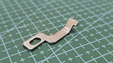 PROTECTOR JUKI DE AGUJA SERIE MO3300/6700