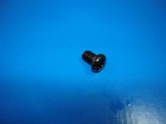 TORNILLO KM DEL PRENSATELA