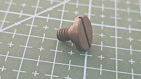 TORNILLO JUKI D=3.65 H=2.6
