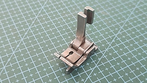 PRENSATELA RECTA CON GUIA 5/16