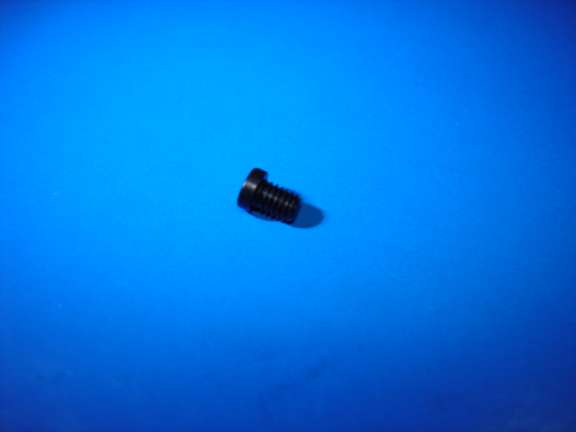 TORNILLO JUKI 9/64-40 L;5