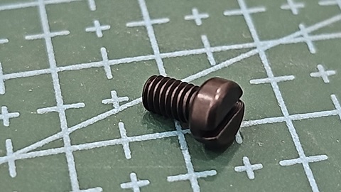 TORNILLO JUKI 9/64-40 L:6