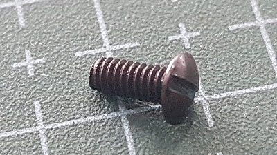 TORNILLO JUKI 3/32-56 L.5.5
