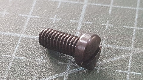 TORNILLO JUKI 9/64-40 L=8.5