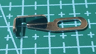 GUIA HILO JUKI COSTURA DE SEGURIDAD MO3300