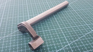 EJE JUKI SOPORTE DE CUCHILLA SUPERIOR  MO3300 SERIES