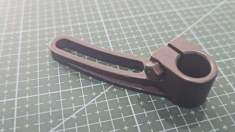 GUIA DEL REGULADOR DE PUNTADA PULLER VC008