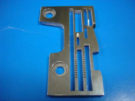 CHAPA AGUJA YAMATO OVERLOCK Z610 PESADA