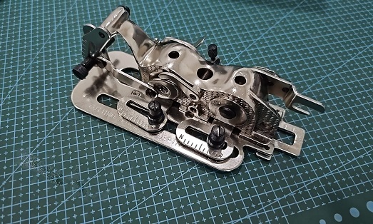 OJALADOR PARA MAQUINA INDUSTRIAL RECTA