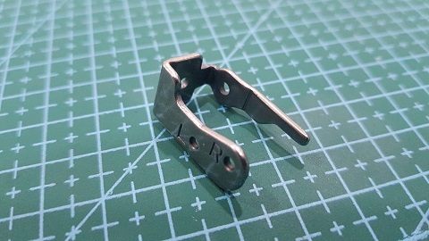 GUIA HILO ALIMENTADOR JUKI MS1190