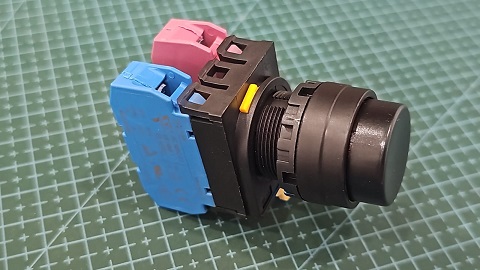 INTERRUPTOR BOTON DE EMERGENCIA GT9820