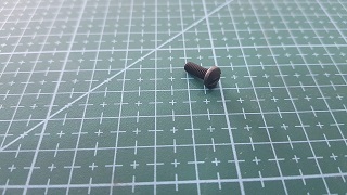 TORNILLO YAMATO 9/64-40 DE LA TAPA DE GUIA HILO Z610