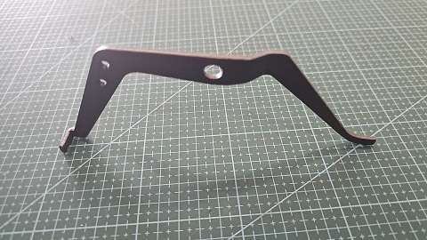 LEVANTADOR JUKI PRENSATELA LK 1850 DERECHO