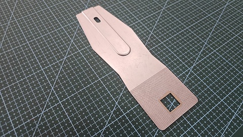 CHAPA DE ARRASTRE LK1900 CORTE 15X15 MM