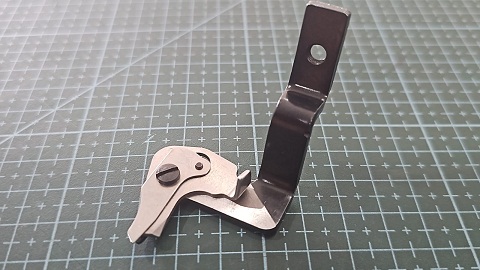 TIJERITA BROTHER LH4B814 CORTE DE HILO SUPERI