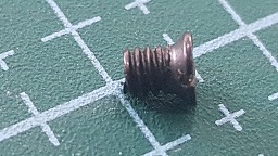 TORNILLO BROTHER 3.18  1/8-40 OJALADORA