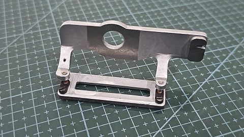 PRENSATELA PARA OJALADORA BROTHER LH4-B814-3