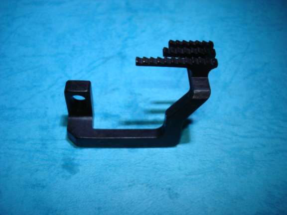 DIENTE BROTHER DIFERENCIAL OVERLOCK 4 HILOS PESADA