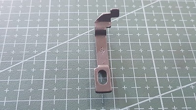 PROTECTOR BROTHER OVERLOCK FRONTAL 3 HILOS
