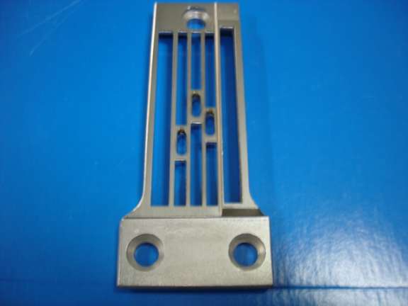 CHAPA DE AGUJA CAÑON 1/8 X 1/8 BROTHER