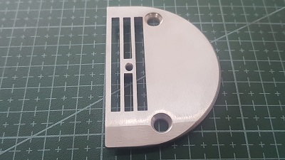 CHAPA AGUJA RECTA IND 4 CARRERAS PESADA