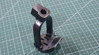 PRENSATELAS CAÑON 3/8 X 2  TIPO BROTHER