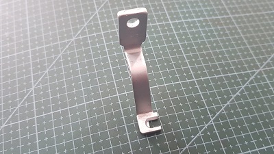 PRENSATELA BROTHER ATRACADORA 28 PUN 12X4 IZQ