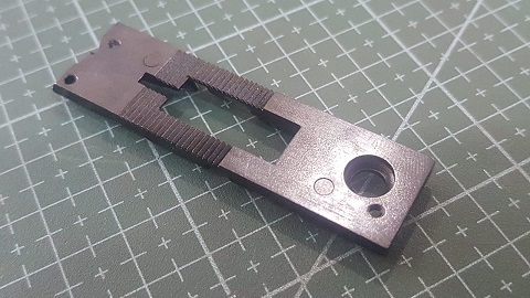 CHAPA DE AGUJA 1/8 ELECTRONICA BROTHER